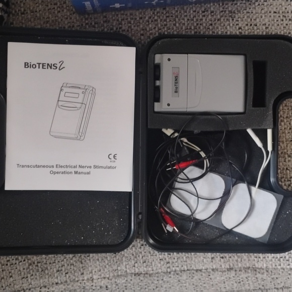 iReliev Therapeutic Wearable System and Bio Tens 2 - Picture 2 of 5